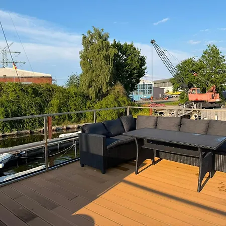بيت للعطل Hausboot Traumfaenger 1 Mit Sonnendeck *